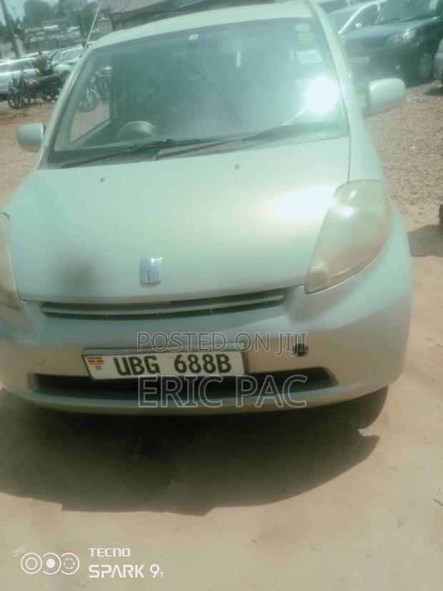 Toyota Passo 2009 Gray