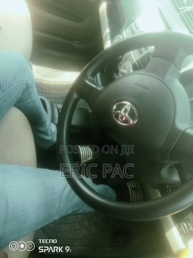 Toyota Passo 2009 Gray