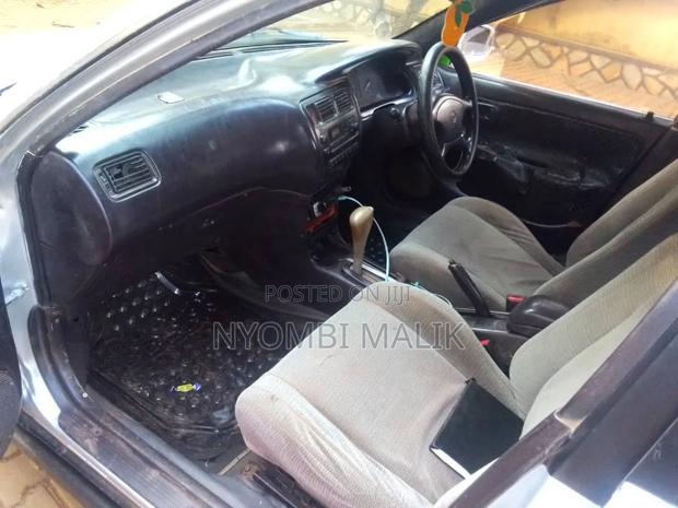 Toyota Corolla 1996 Silver
