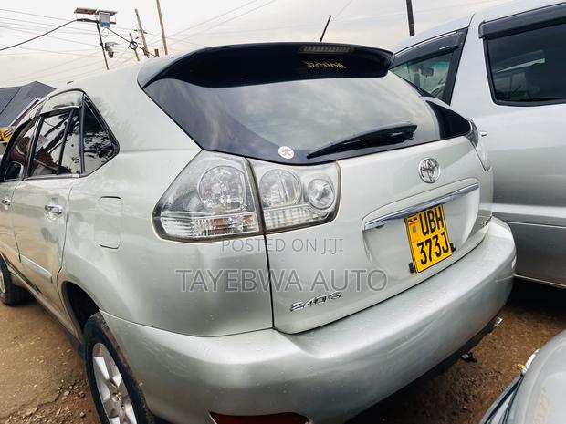 Toyota Harrier 2.4 2008