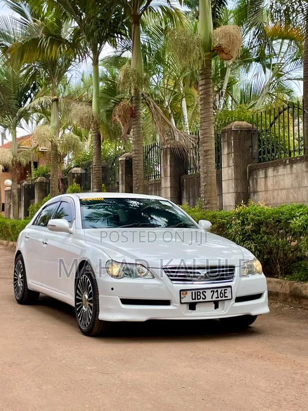 Toyota Mark X 2009 White