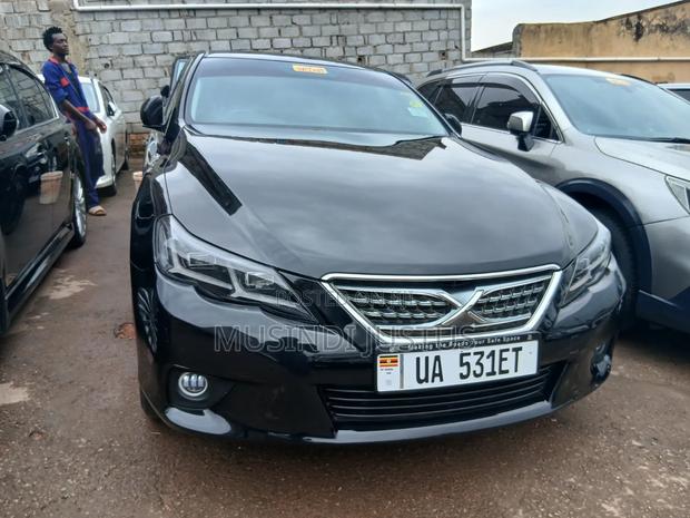 Toyota Mark X 2011 Black