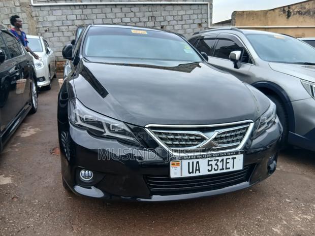 Toyota Mark X 2011 Black