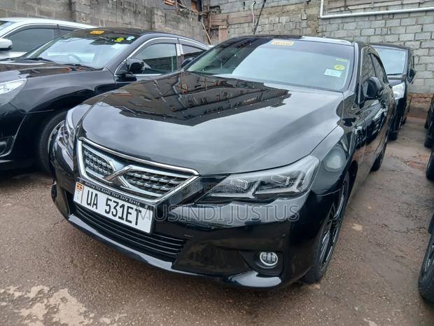 Toyota Mark X 2011 Black