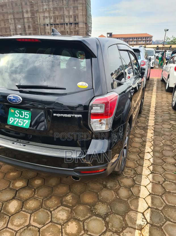 Subaru Forester 2017 Black