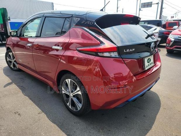 Nissan Leaf S 2018 Burgundy