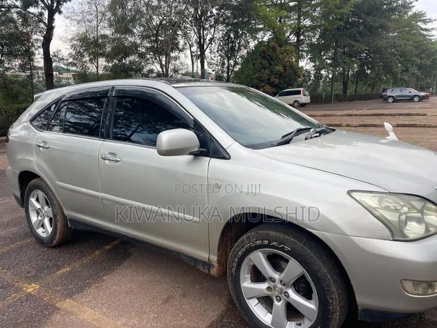 Toyota Harrier 2005 Silver