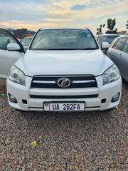 Toyota RAV4 2011 White for sale