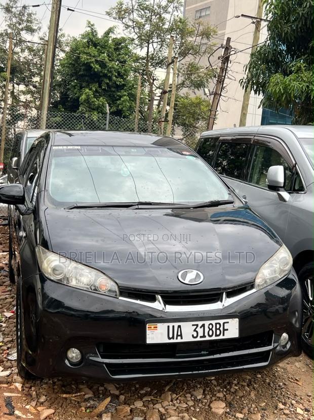 Toyota Wish 2010 Black