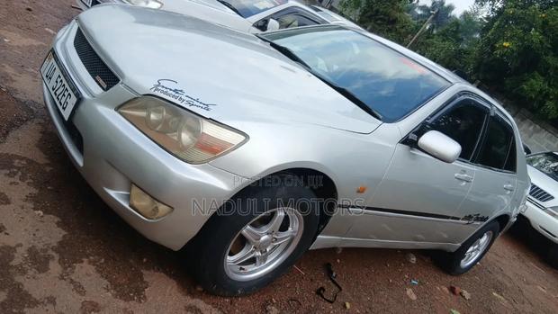 Toyota Altezza 2004 Silver