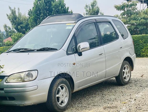 Toyota Corolla Spacio 1.5 X 2005 Silver