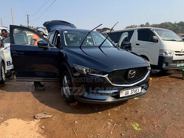 Mazda CX-5 2018 Blue