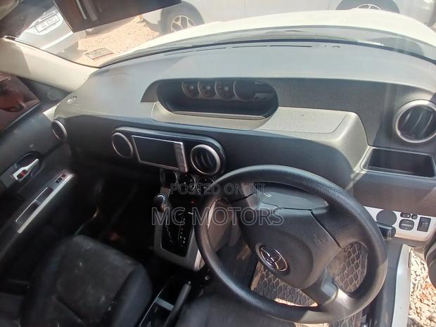Toyota Corolla Rumion 2011 White
