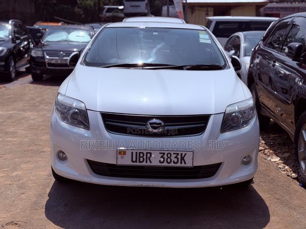 Toyota Corolla Fielder 2010 White