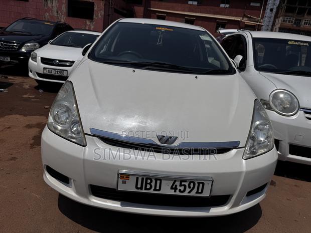 Toyota Wish 2005 White