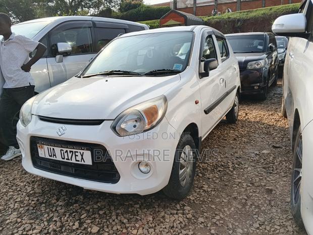 Suzuki Alto 2021 White