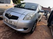 Toyota Vitz 2004 Silver for sale