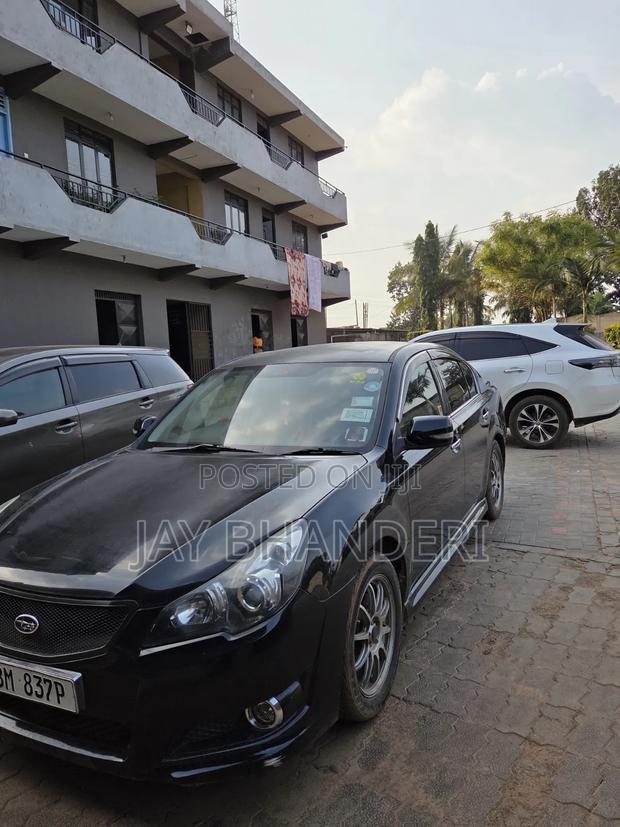 Subaru Legacy 2011 Black