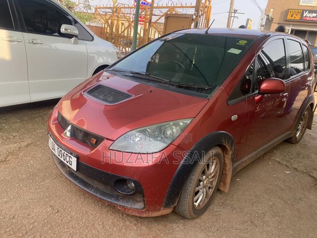 Mitsubishi Colt 2020 Red