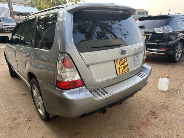 Subaru Forester 2006 Silver