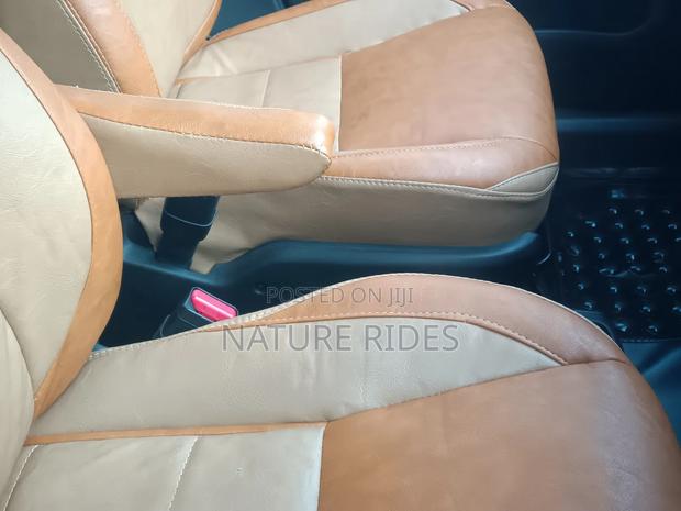 Toyota Wish 2010 Silver