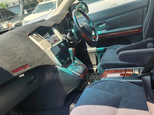 Toyota Harrier 2010 Gray