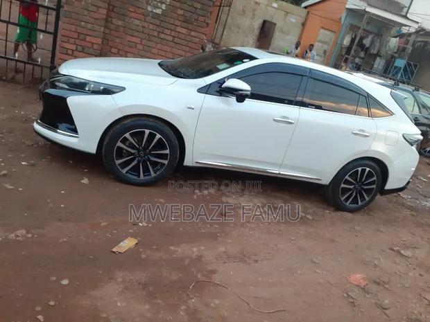 Toyota Harrier 2015 White