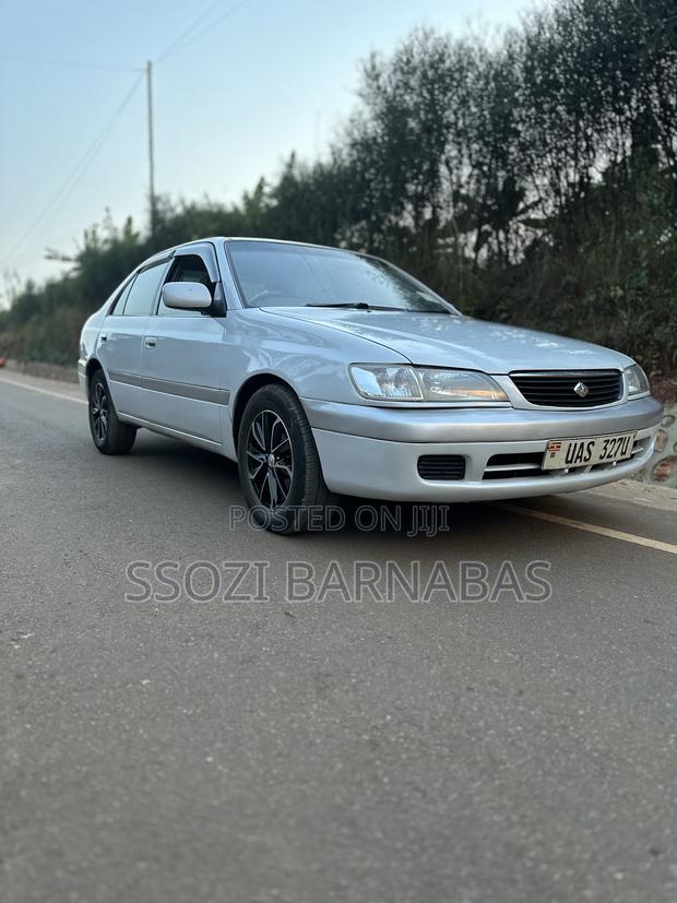 Toyota Premio 2001