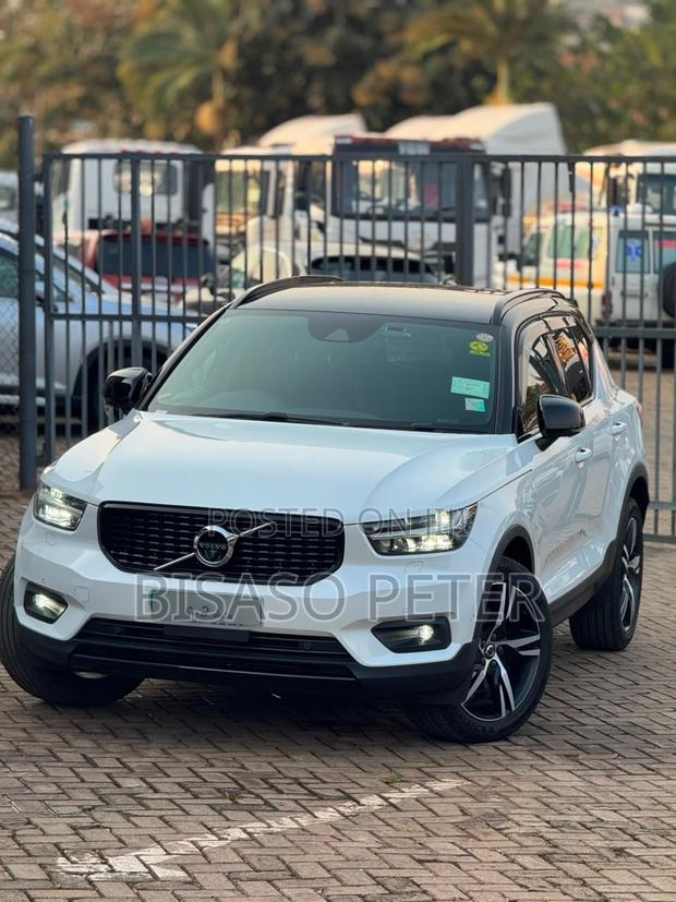 Volvo XC40 2020 White