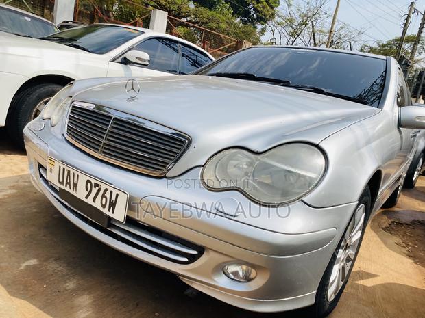 Mercedes-Benz C180 2003 Silver