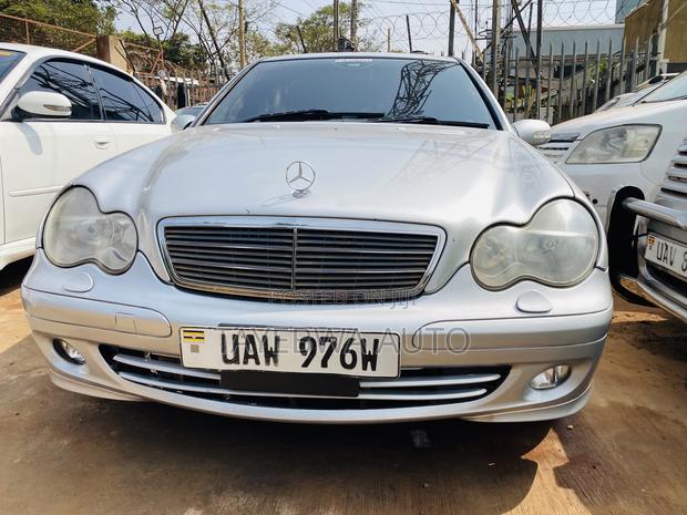 Mercedes-Benz C180 2003 Silver