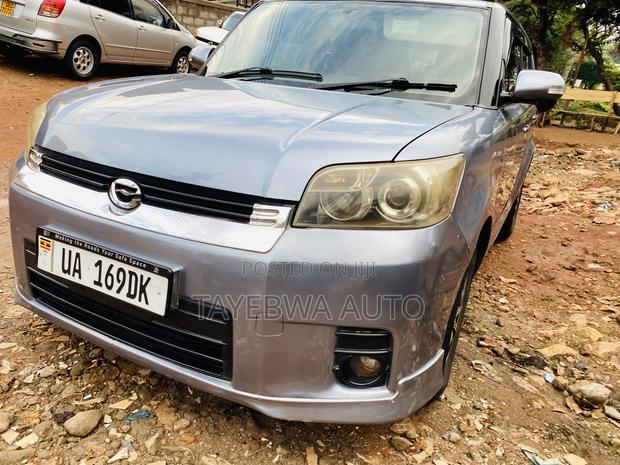 Toyota Corolla Rumion 2010 Silver
