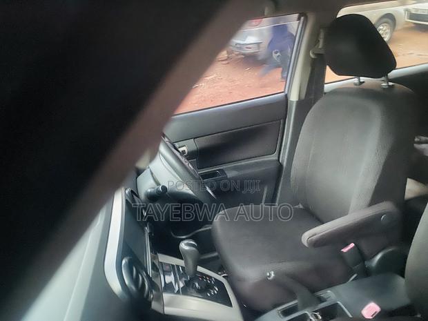 Toyota Corolla Rumion 2010 Silver