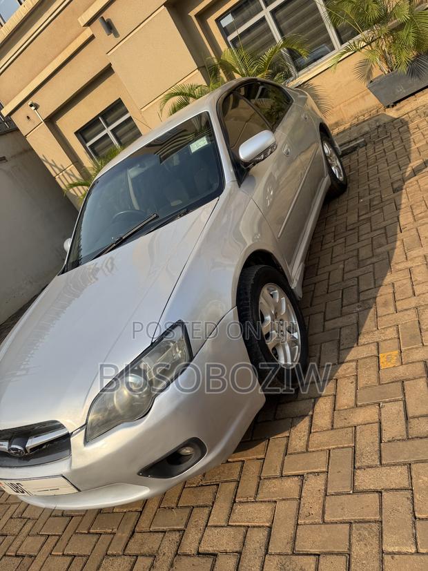 Subaru Legacy 2.0 2005 Gray