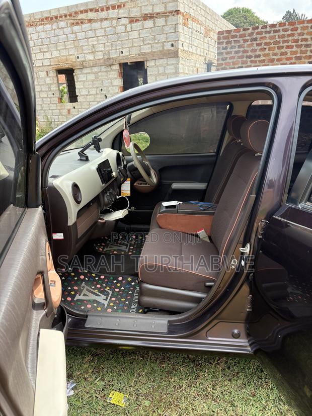 Toyota Passo 1.0 AWD 2012 Burgundy
