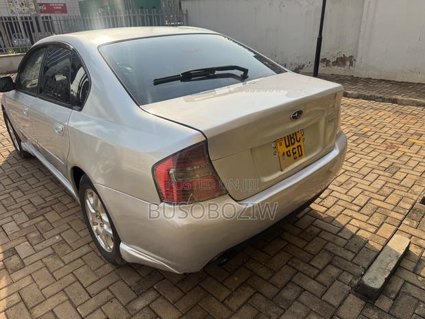 Subaru Legacy 2.0 2005 Gray