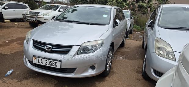 Toyota Corolla Fielder 2011 Silver