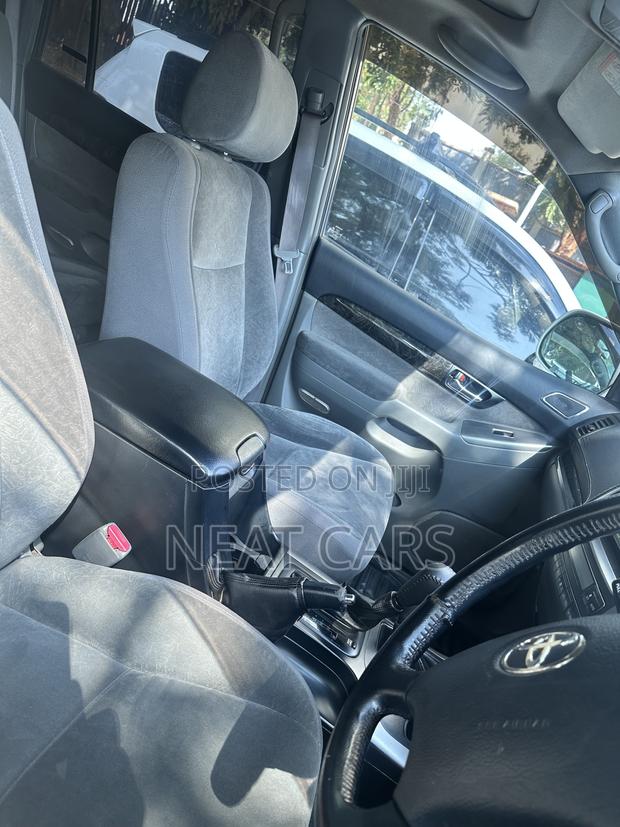 Toyota Land Cruiser Prado 2008 White