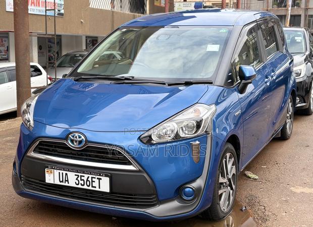 Toyota Sienta 1.5 Hybrid FWD (6-seater) 2016 Blue