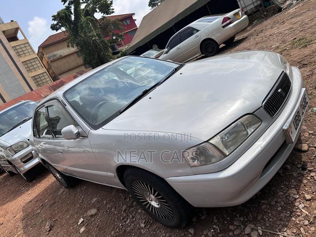 Toyota Sprinter 1999 Silver