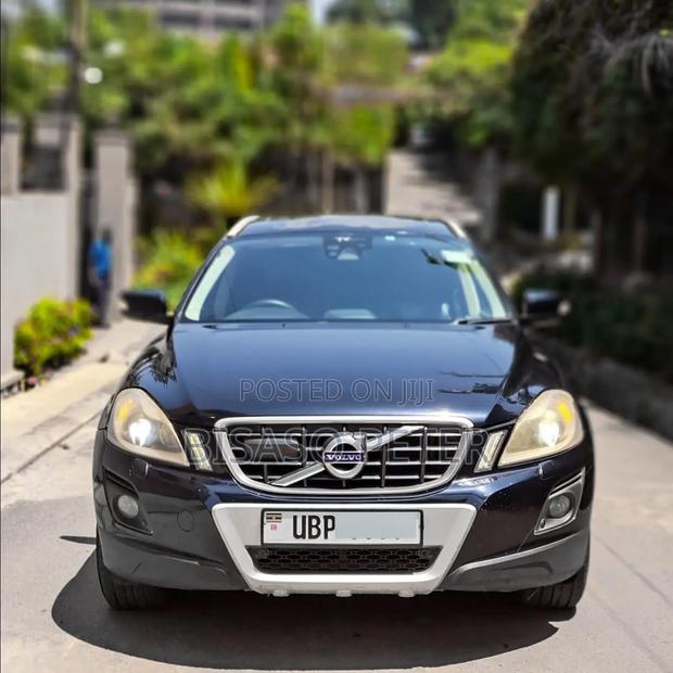 Volvo XC60 2010 Black