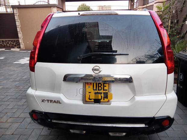 Nissan X-Trail 2009 White
