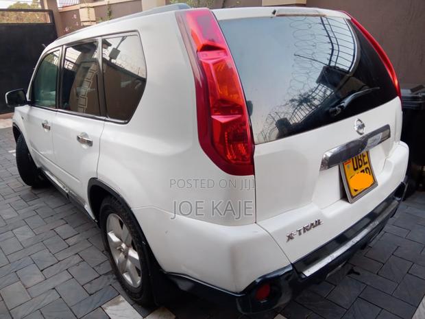 Nissan X-Trail 2009 White