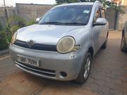 Toyota Sienta 2009 Silver for sale