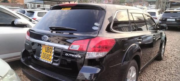 Subaru Legacy 2010 Black