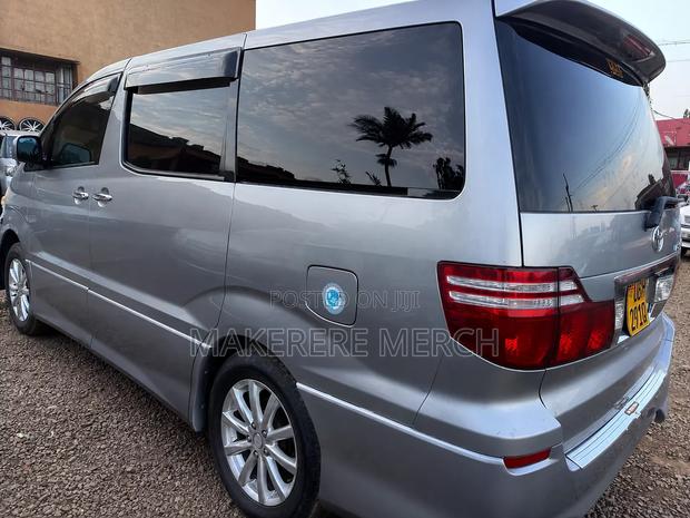 Toyota Alphard 2008 Gray