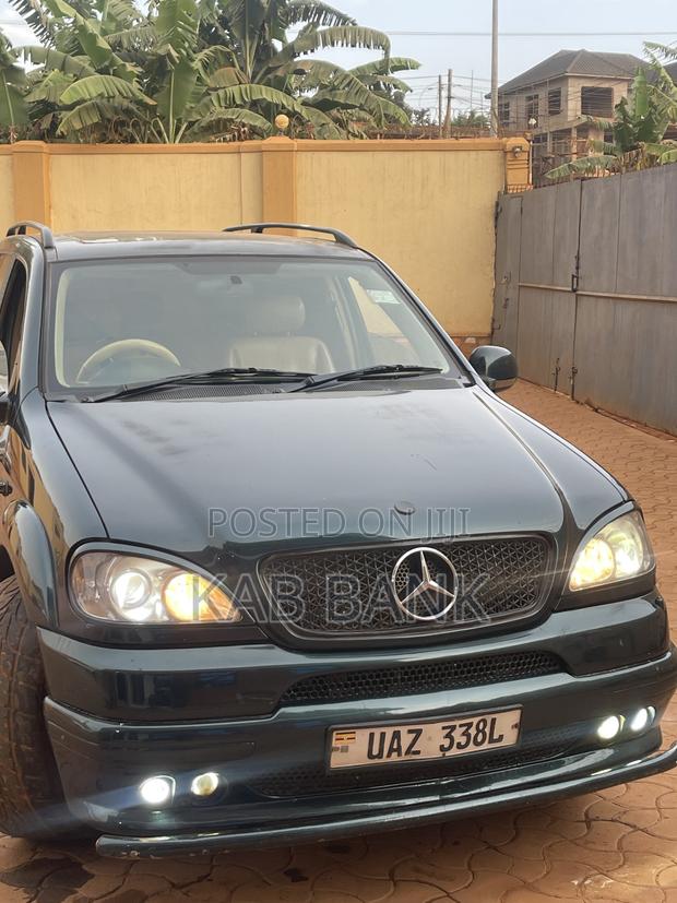 Mercedes-Benz M Class 2000 Green