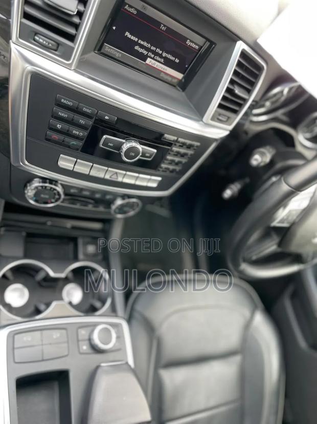 Mercedes-Benz 350D 2015 Black