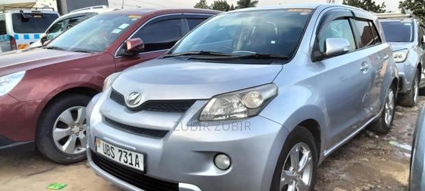 Toyota IST 2009 Silver