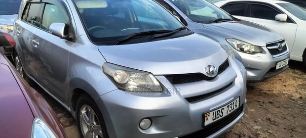 Toyota IST 2009 Silver